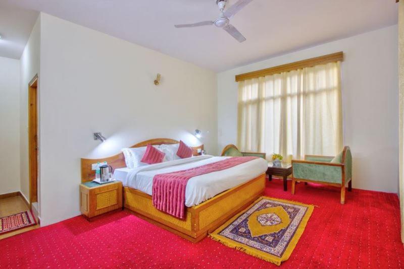 Ayushman Hotels Manāli Kültér fotó