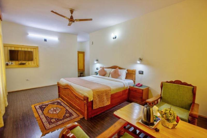 Ayushman Hotels Manāli Kültér fotó