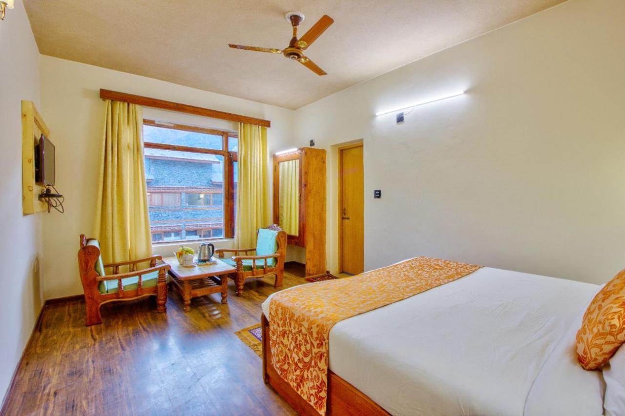 Ayushman Hotels Manāli Kültér fotó