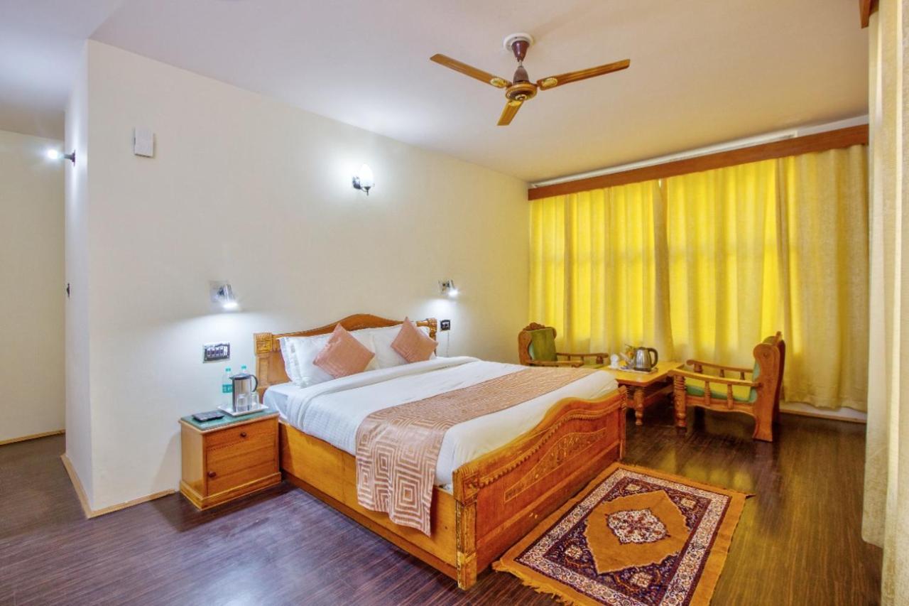 Ayushman Hotels Manāli Kültér fotó