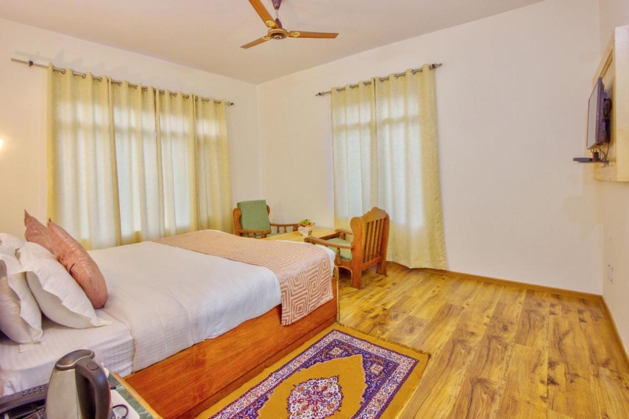 Ayushman Hotels Manāli Kültér fotó